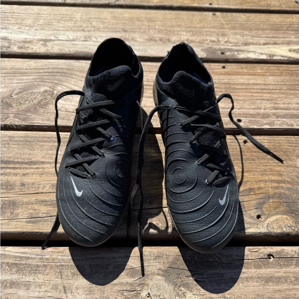 Nike Men’s Phantom GX II Pro Soccer Cleats